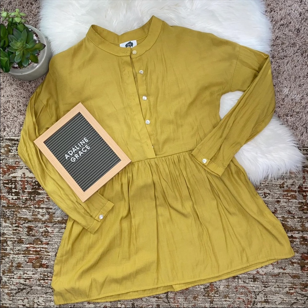 Brickyard Buffalo Delicate Peplum Blouse